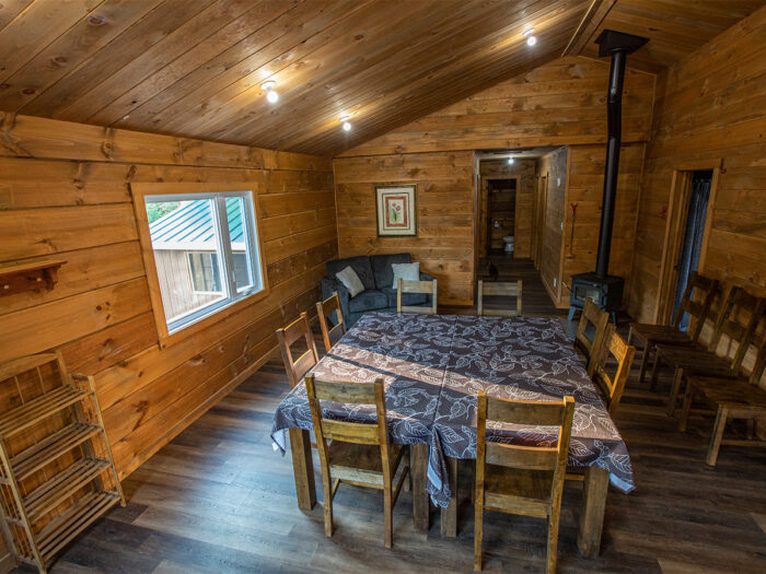 Domaine du Renard Bleu - Chalet Faucon, Aigle, Suisse - Salle à manger et de Séjour