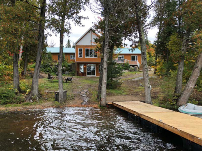 Domaine du Renard Bleu - Lac Canard - Chalet Grizzly